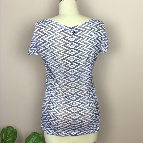Prana Women’s Tee Shirt - Size Small - Picture 3 of 8